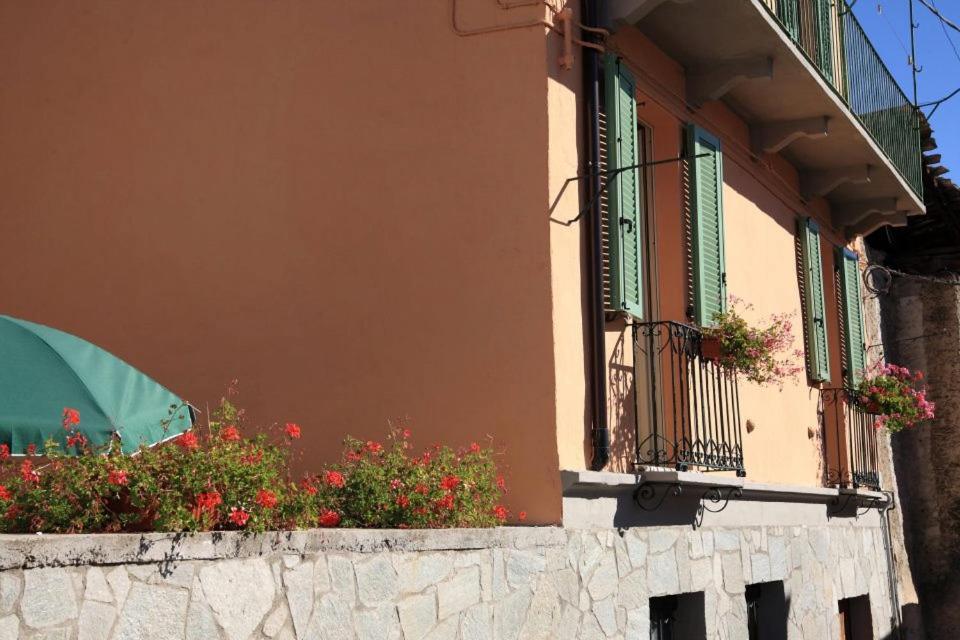 B&B Pisolo E I Persi Pien Roccasparvera Dış mekan fotoğraf