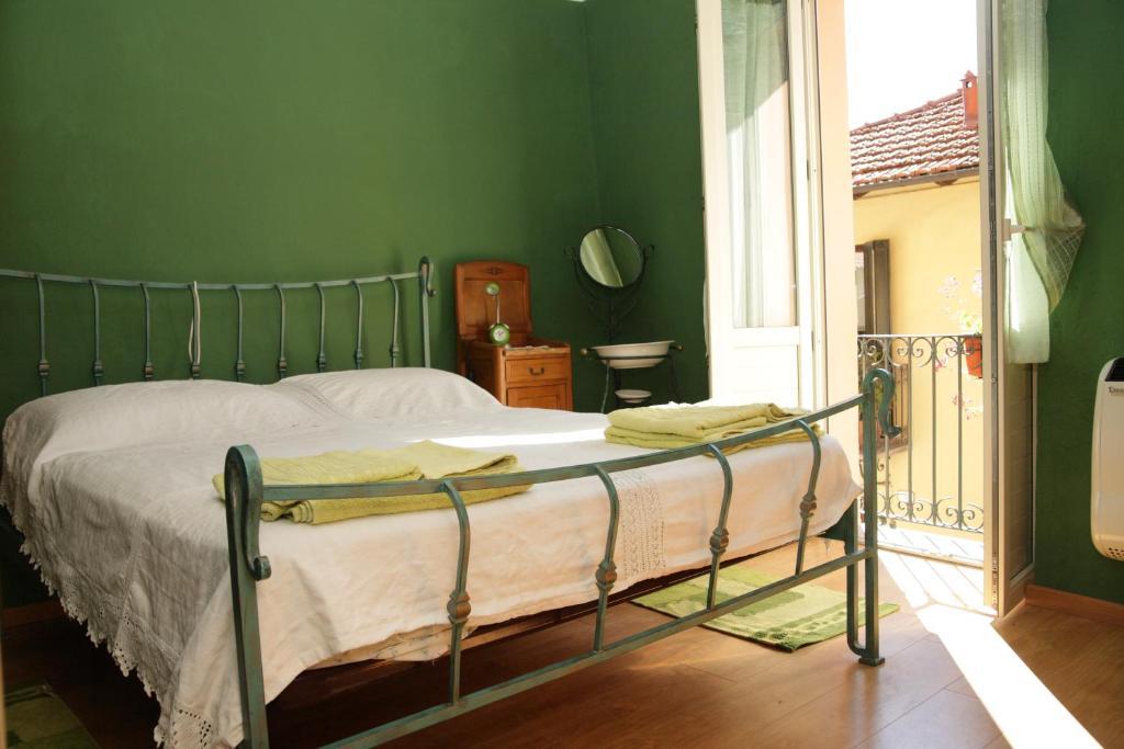B&B Pisolo E I Persi Pien Roccasparvera Oda fotoğraf